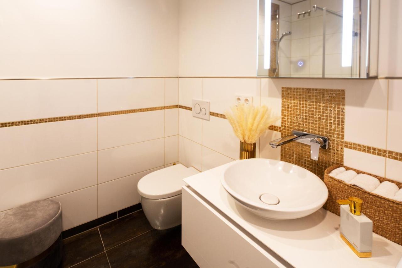 Ferienwohnung Neu! Gästezimmer in Dresden mit Dach-Terrasse Exterior foto